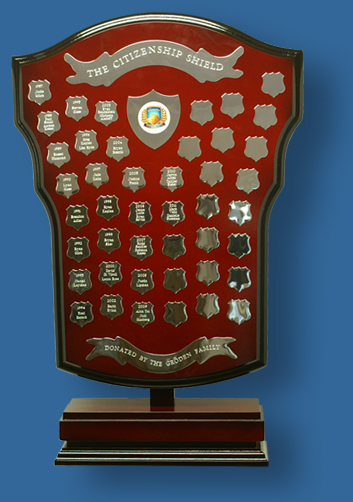 Freestanding trophy shield 70 cm tall