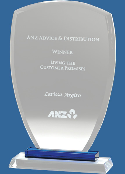 GB390_t Shield Glass Award Trophy with Blue