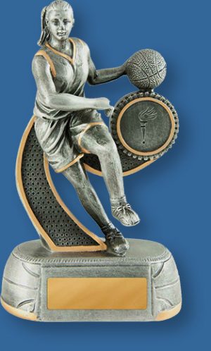 Basketbakk trophy female figurine silver