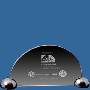 RIK-Q2r Quantum 2 Crystal Award Trophy with Chrome Footings
