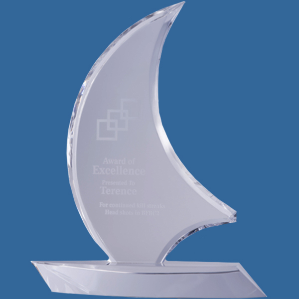 SC02e Crystal Sail Boat Award Trophy