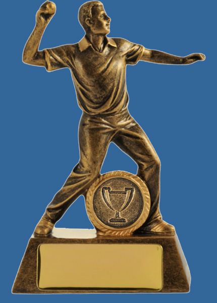 742-1FLD_eAction Series Male Fielder Resin Cricket Trophy