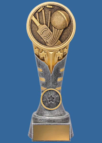 KN240_t Ikon Series Cricket Resin Trophy