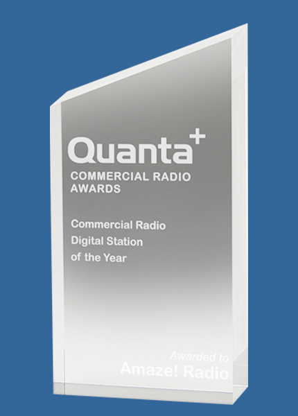 AC102_t Pinnacle Clear Acrylic Award (20mm thick)