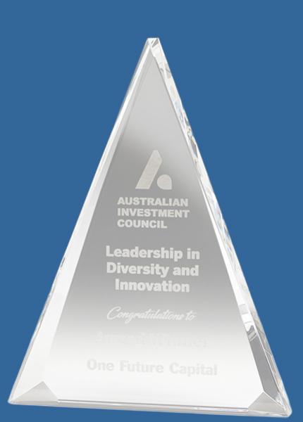 CC103_t Phoenix Delta Clear Crystal Award
