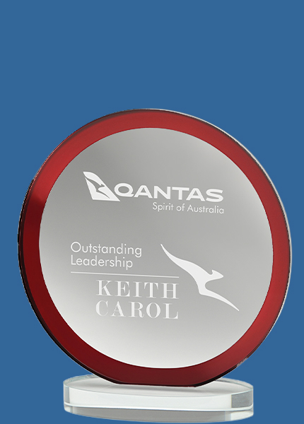 W196_t Oracle Round Glass Trophy with Red Edge